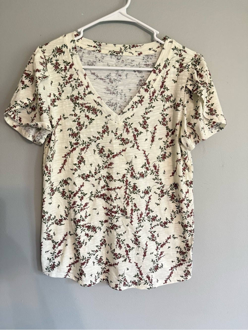 Maurcies 24/7 flutter sleeve tee